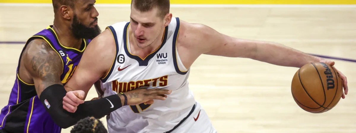 许多球迷的 许多球迷的